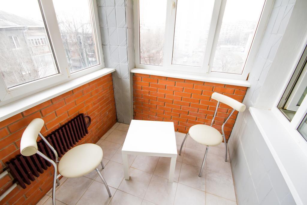 Kultury Street Apartment خاركيف الغرفة الصورة